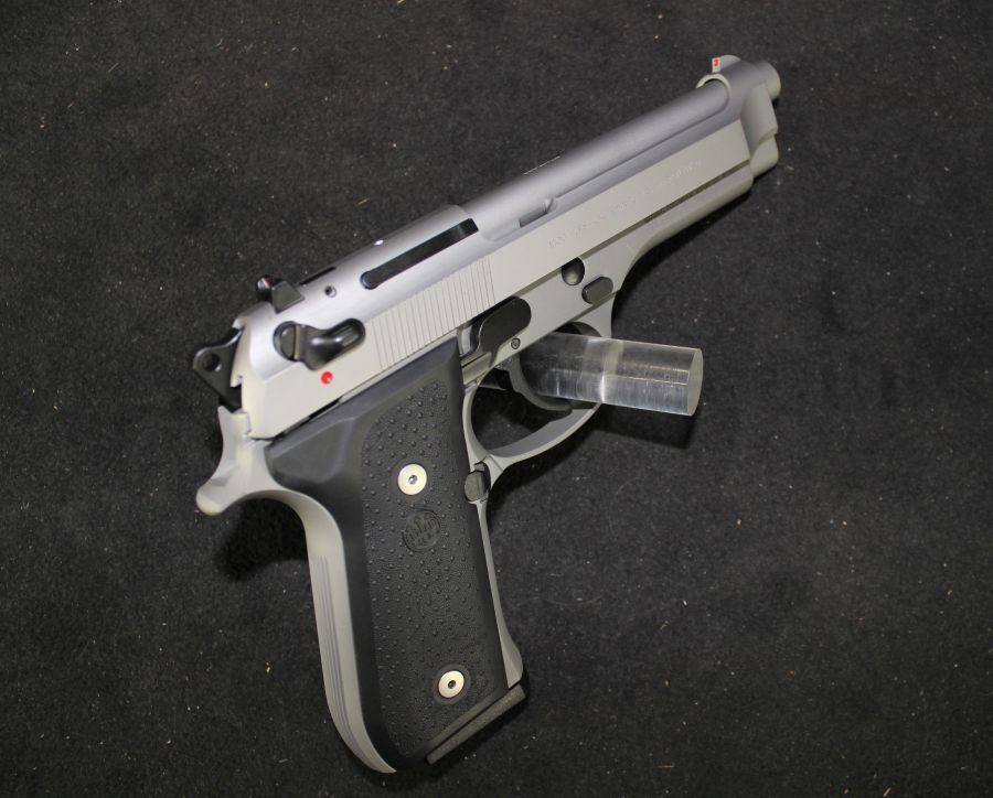 Beretta 92FS Inox 9mm 5” Stainless NEW JS92F500-img-6
