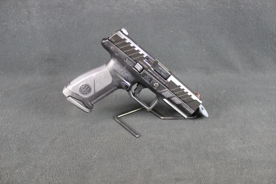 Beretta APX A1 Full Size 9mm 4.25" Black 17+1 NEW JAXAF917FO-img-2