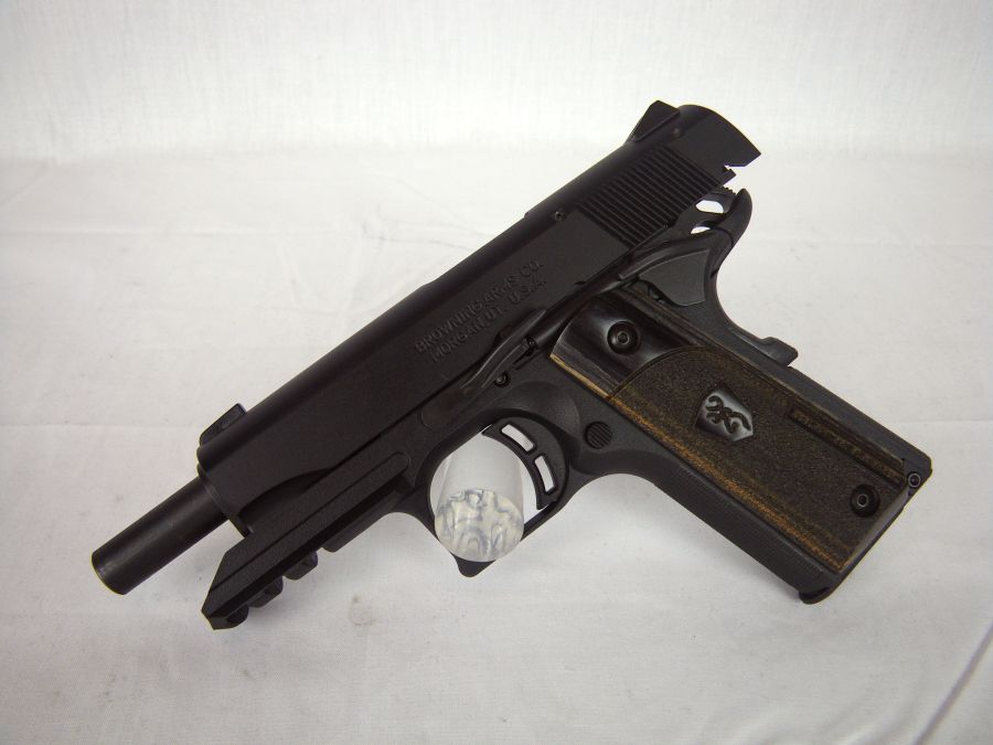 Browning 1911-22 Black Label W/Rail 22lr 3-5/8"NEW-img-4