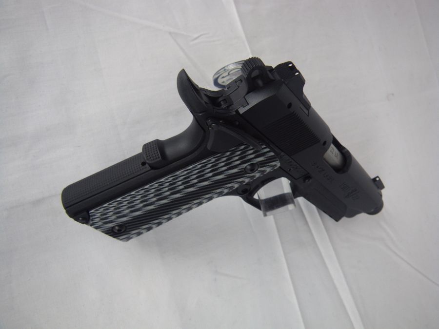 Browning 1911-22 Black Label Threaded 22lr 4.25"-img-5