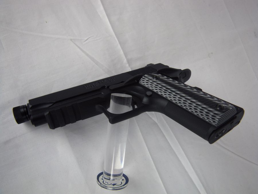 Browning 1911-22 Black Label Threaded 22lr 4.25"-img-6