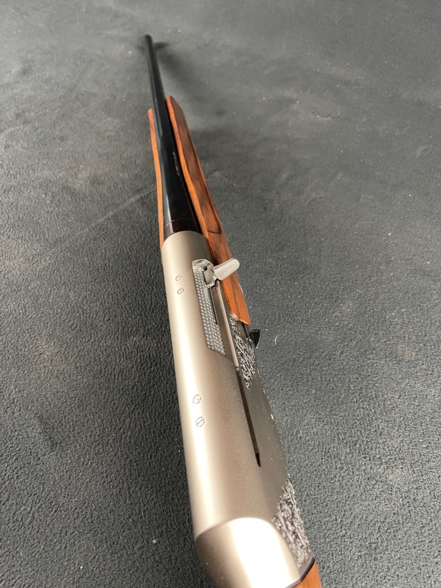 Browning BAR MK4 Medallion 7mm Rem Mag Walnut 24" Blued NEW 039009227-img-4