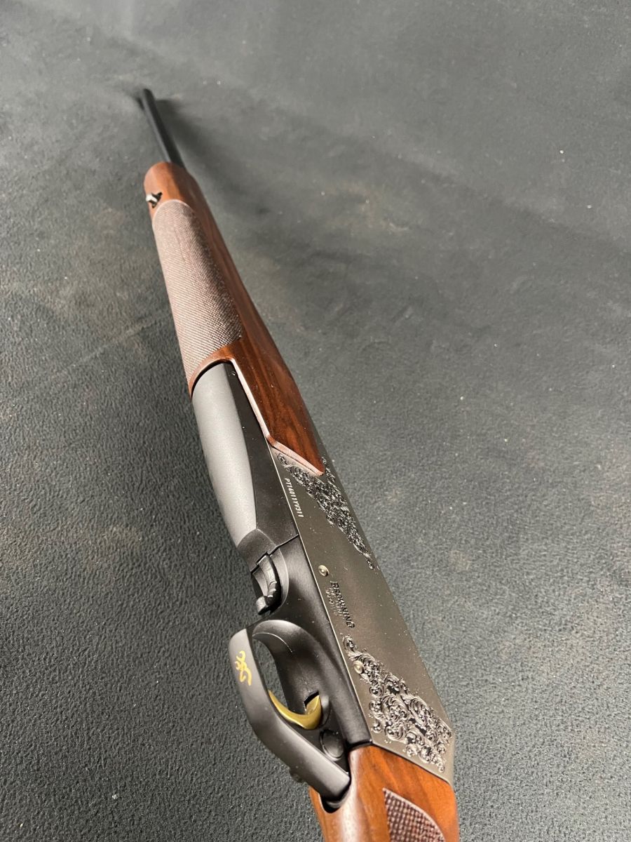 Browning BAR MK4 Medallion 7mm Rem Mag Walnut 24" Blued NEW 039009227-img-5