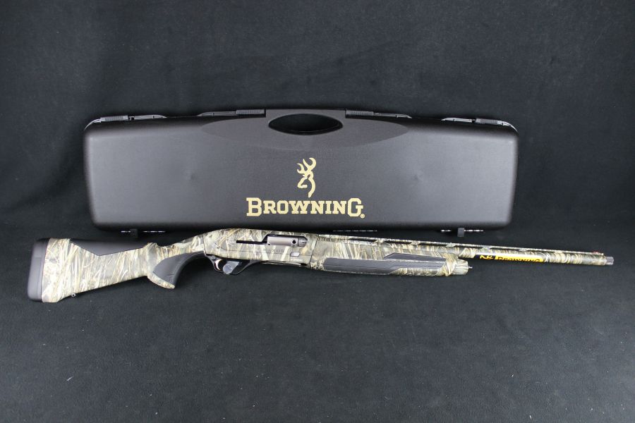Browning Maxus II Realtree Max-7 12ga 26