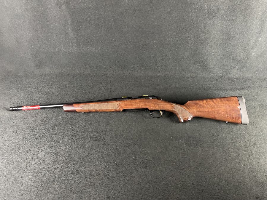 Browning X-Bolt 2 Medallion SPR 270 Win Walnut 18" Threaded NEW 036145224-img-3