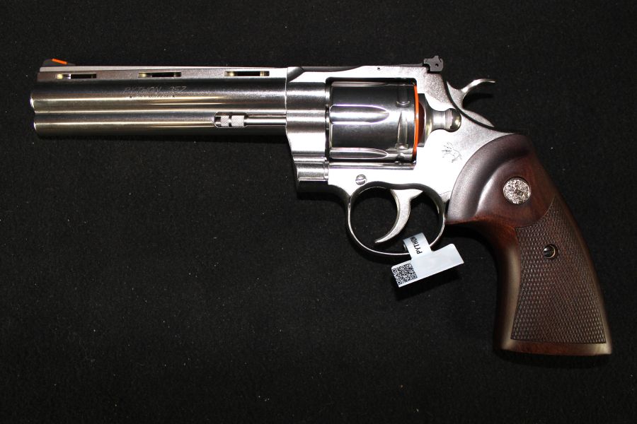 Colt Python 357 Magnum 6” Stainless/Walnut NEW SP6WTS - Revolvers at ...