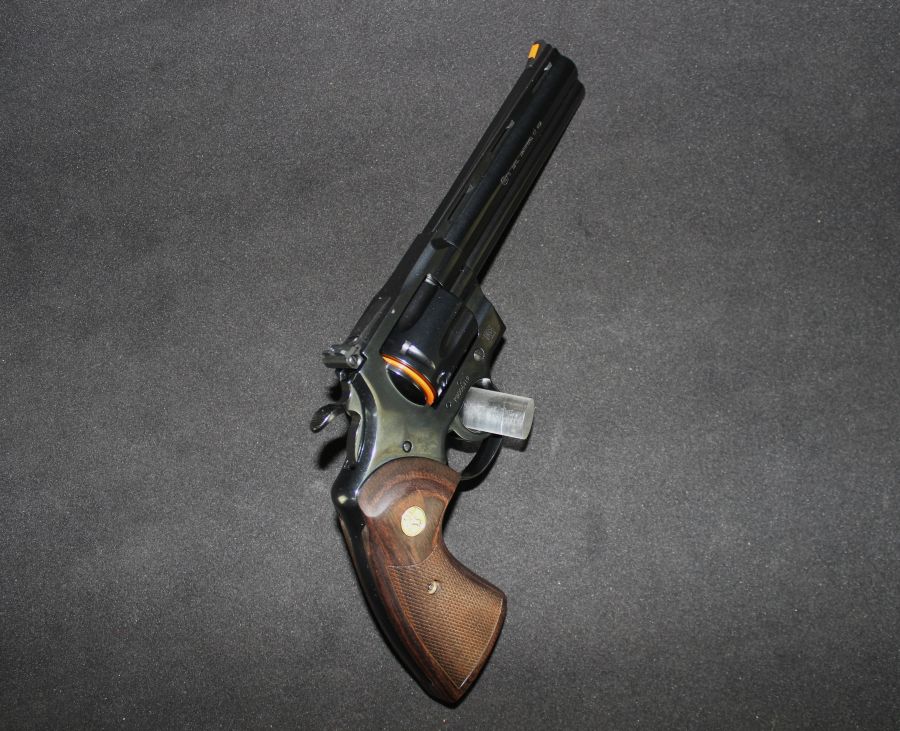 Colt Python 357mag 6” Blued/Wood NEW Revolver BP6WTS-img-6