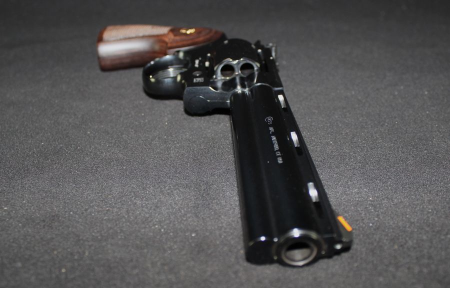 Colt Python 357mag 6” Blued/Wood NEW Revolver BP6WTS-img-7