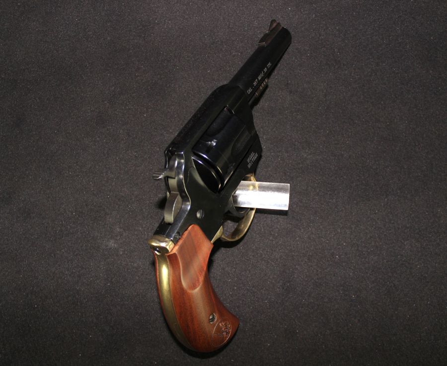 Henry Big Boy Bird’s Head 357 Mag American Walnut 4” NEW H017BDM-img-6
