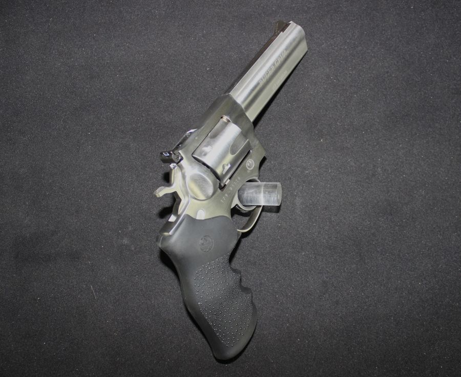 Ruger GP100 357 Magnum Satin Stainless 5” NEW 01740-img-6
