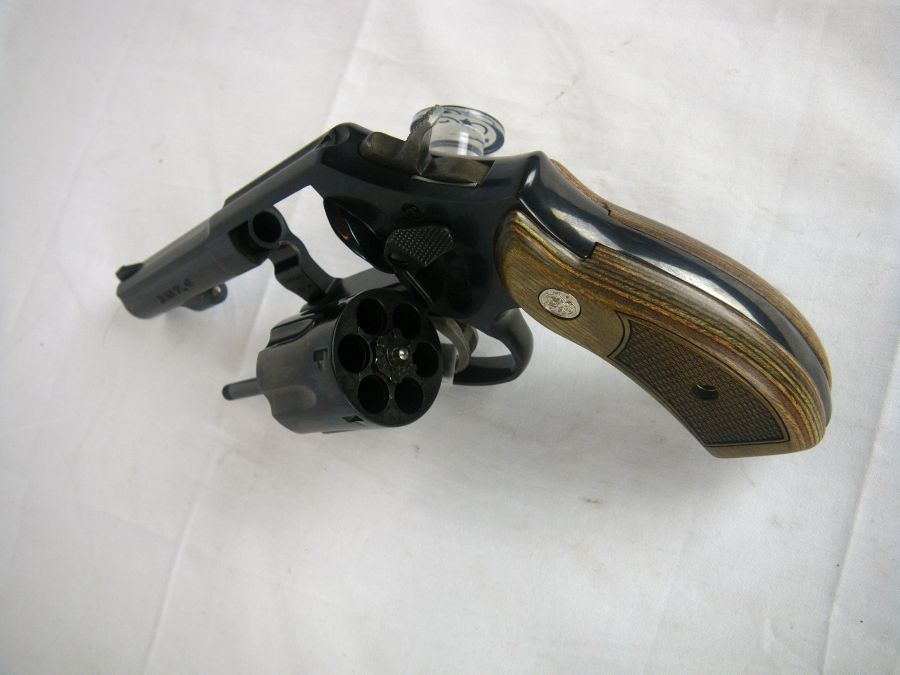 Smith & Wesson Model 10 Blued 38 Special +P 4" NEW-img-3
