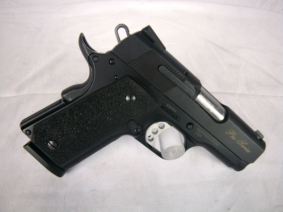 Smith & Wesson Pro Series 1911 Subcompact 45ACP 3"-img-1