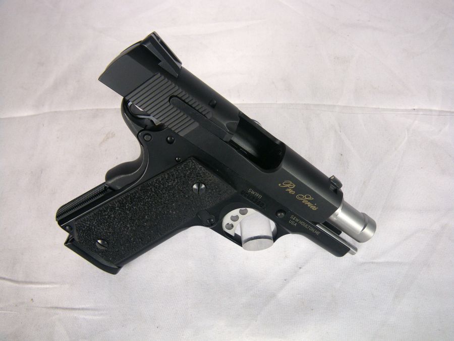 Smith & Wesson Pro Series 1911 Subcompact 45ACP 3"-img-3