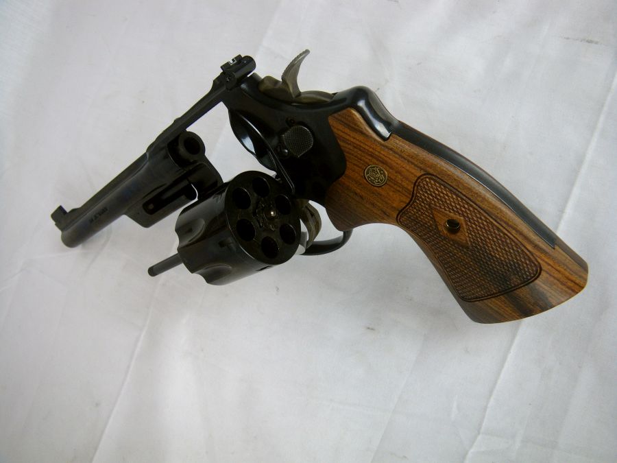 Smith & Wesson Model 27 Blue/Wood 357 Mag 6.5" NEW-img-3