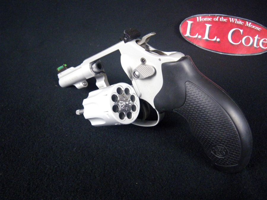 Smith & Wesson Model 317 Kit Gun 22LR 3"NEW 160221-img-3