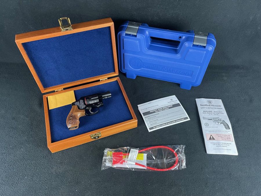 Smith & Wesson Model 442 Engraved 38 Spl 1.875" Black S&W NEW 150785-img-0