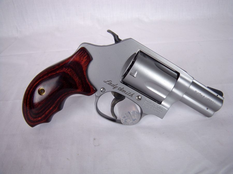 Smith & Wesson Model 60LS Lady Smith 357Mag 2.125"-img-1