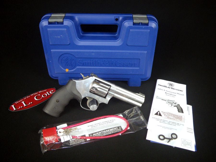 Smith & Wesson Model 617 22LR 4" 10 Rnd NEW 160584-img-0