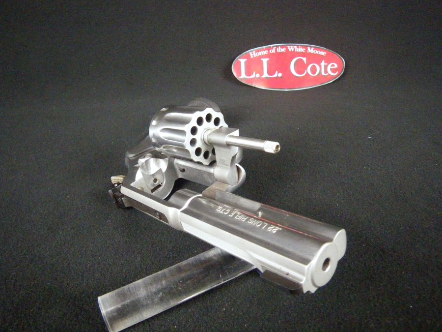 Smith & Wesson Model 617 22LR 4" 10 Rnd NEW 160584-img-4