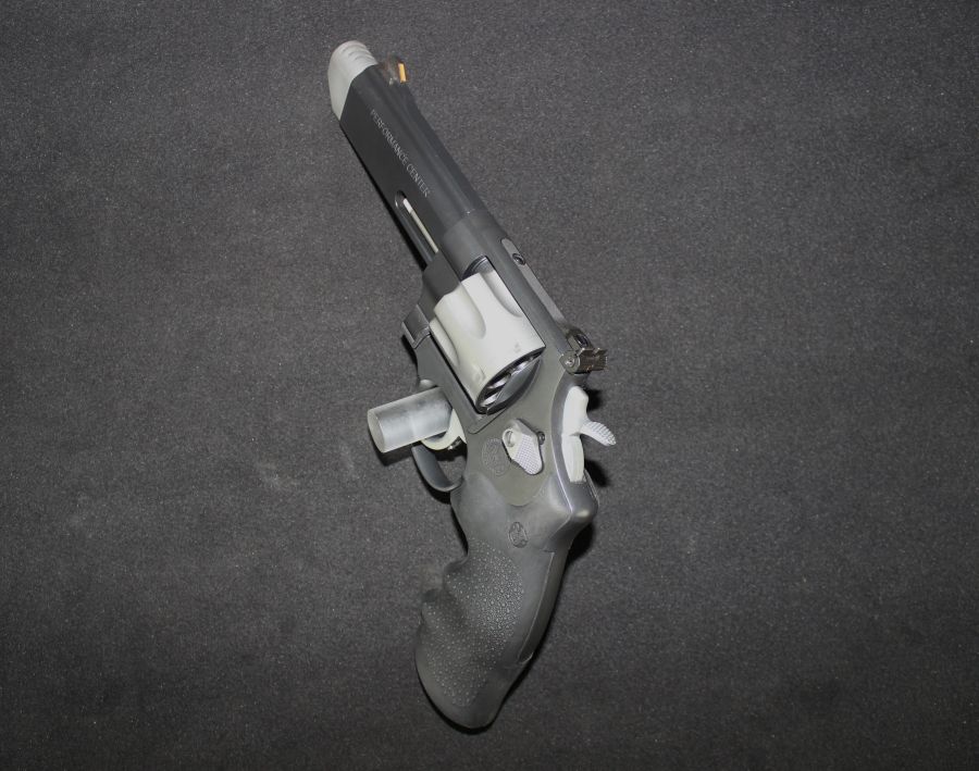 Smith & Wesson 627-5 V-Comp 357 Mag Two-Tone 5” NEW 170296-img-5