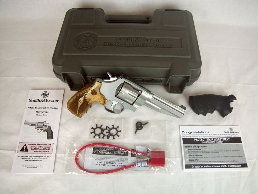 Smith & Wesson Model 627 Stainless 357 Mag 5" NEW-img-0