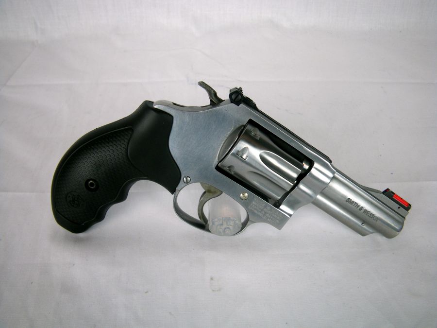 Smith & Wesson Model 63 S&W 22lr 3" Stainless NEW-img-1