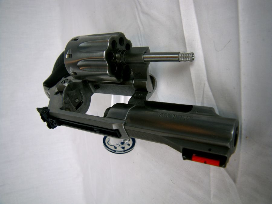 Smith & Wesson Model 63 S&W 22lr 3" Stainless NEW-img-4