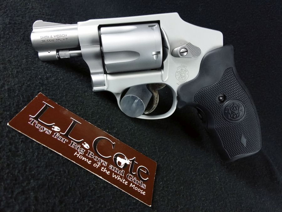Smith & Wesson 642 Crimson Trace 38Spl +P 1.875" NEW 150972-img-2