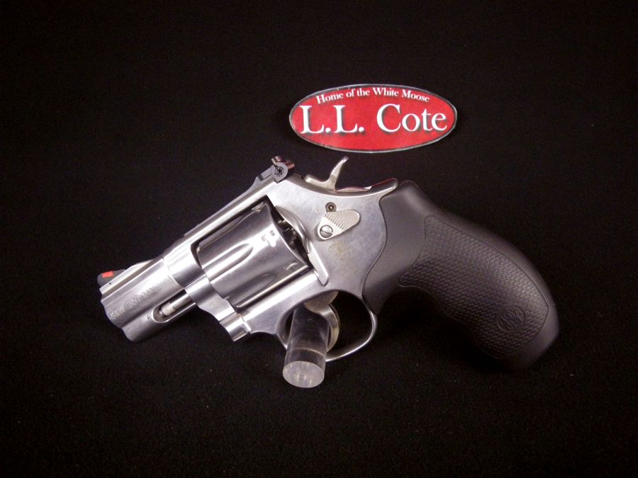 Smith & Wesson Model 686 Plus 357 Magnum 2.5" NEW-img-2
