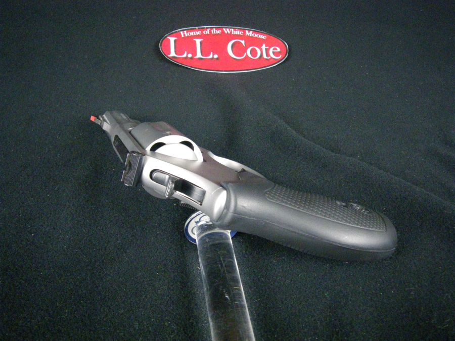 Smith & Wesson Model 69 Combat Mag 44mag 2.75" NEW-img-5