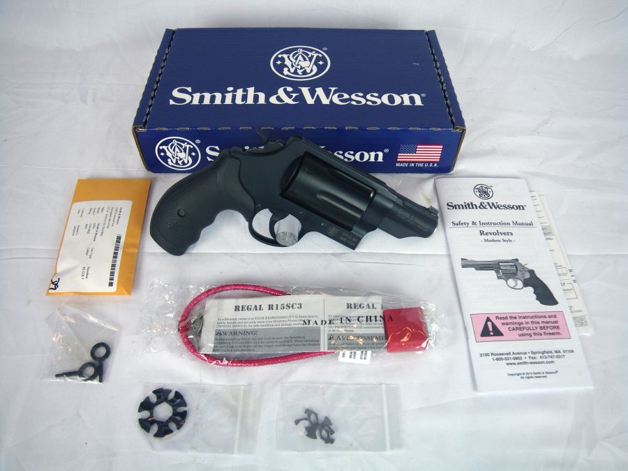 Smith & Wesson S&W Governor 45/410 2.75" 6rnd NIB-img-0