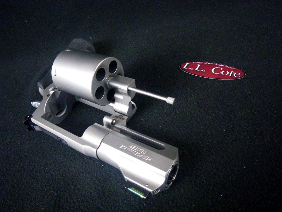 Smith & Wesson Perf Ctr Model S&W500 3.5" NEW-img-4