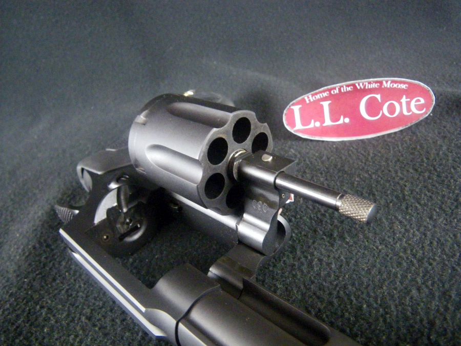 Taurus 65 357mag 4" Matte Black NEW 2-650041-img-4