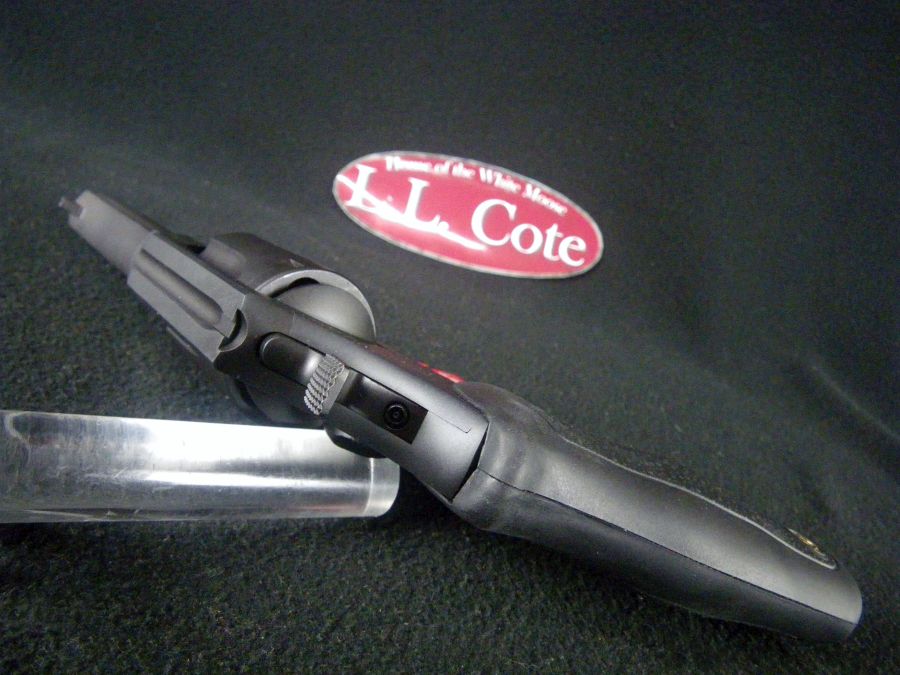 Taurus 65 357mag 4" Matte Black NEW 2-650041-img-5