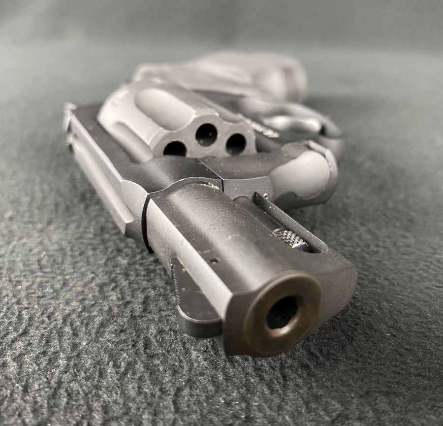 Taurus 942 Ultra-Lite .22 WMR Mag 2" Barrel 8 Rounds Black NEW 2942M021UL-img-4