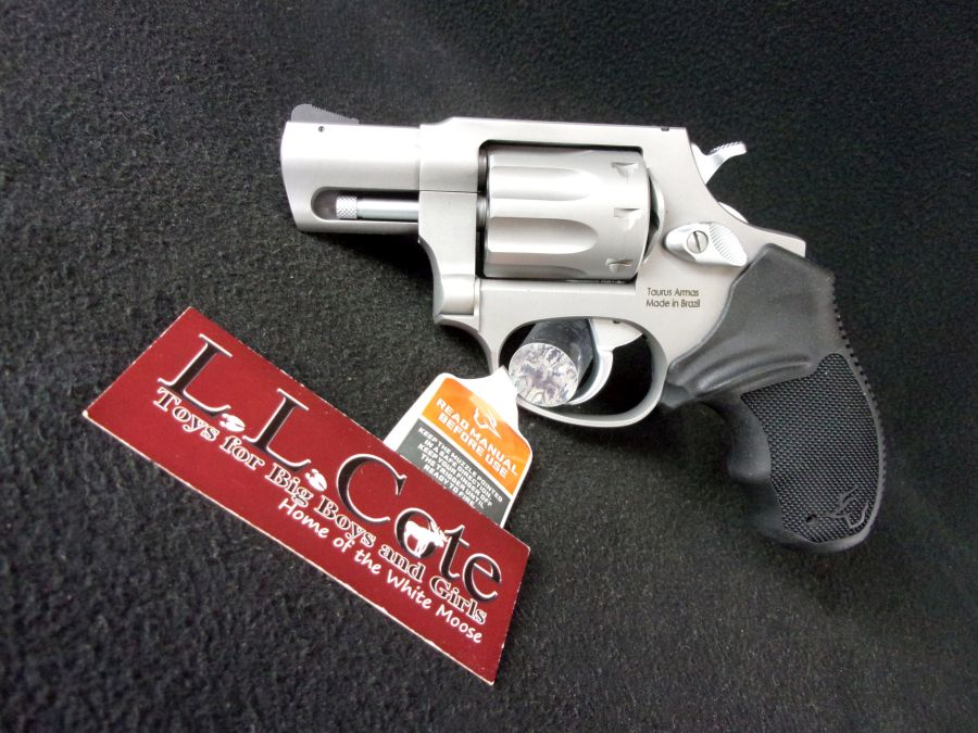 Taurus 942 22 WMR 2" Matte Stainless NEW 2-942M029-img-2