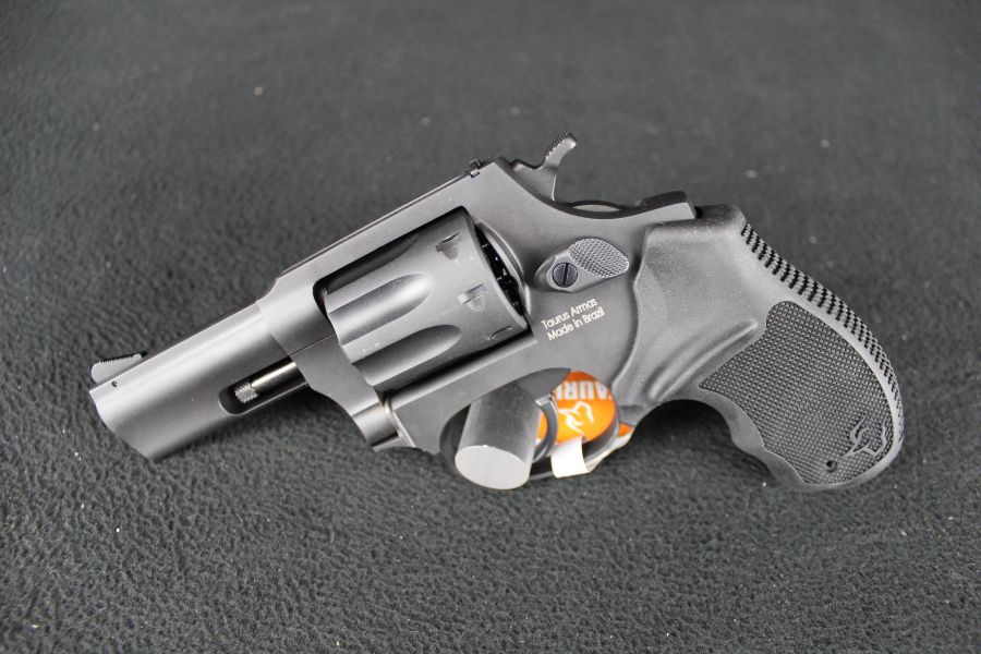 Taurus 942 Revolver 22WMR Matte Black 3" NEW 2-942M031-img-2