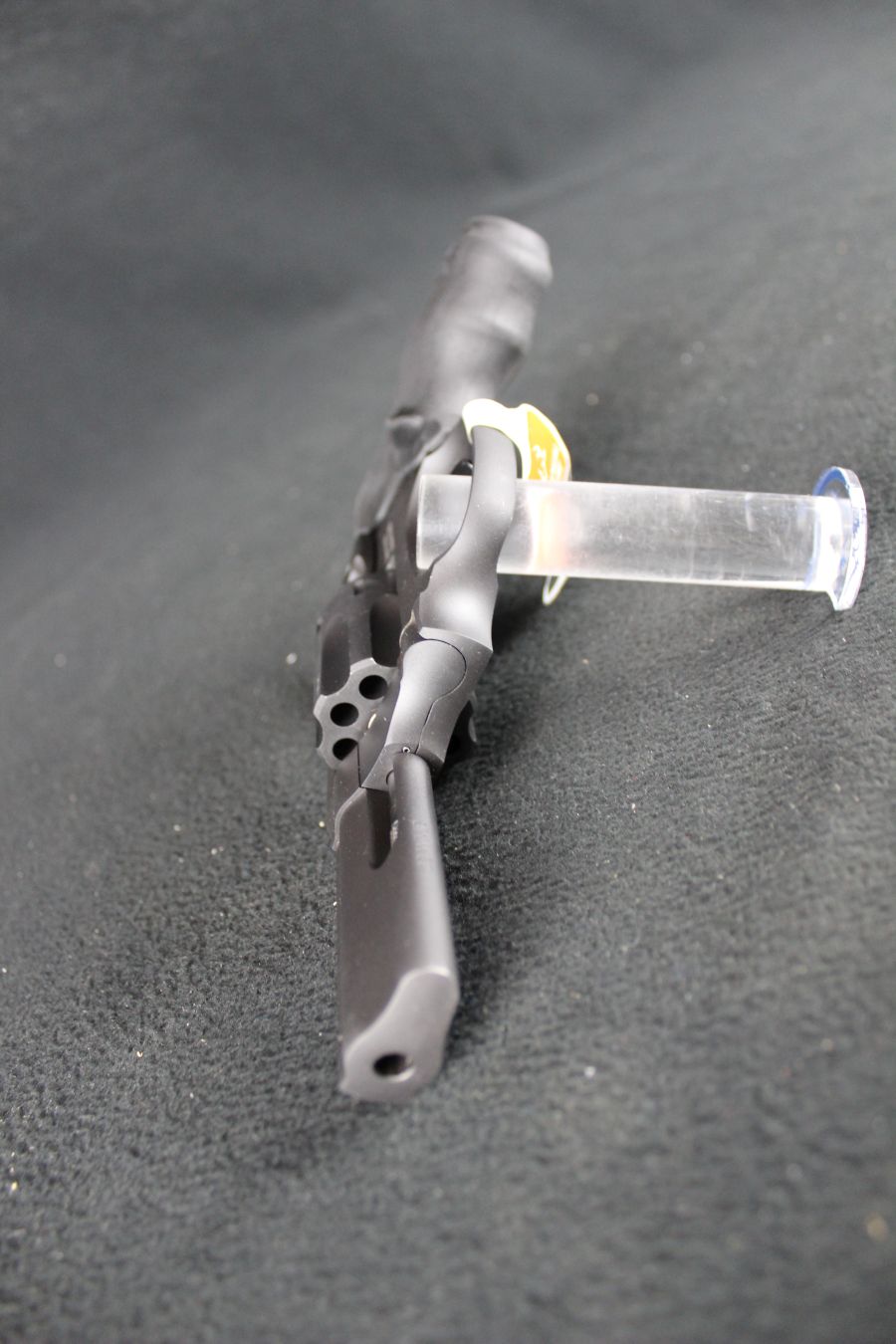 Taurus 942 Revolver 22WMR Matte Black 3" NEW 2-942M031-img-5