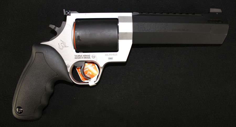 Taurus Raging Hunter 500 S&W Black 6.75” NEW 2-500065RH-img-1