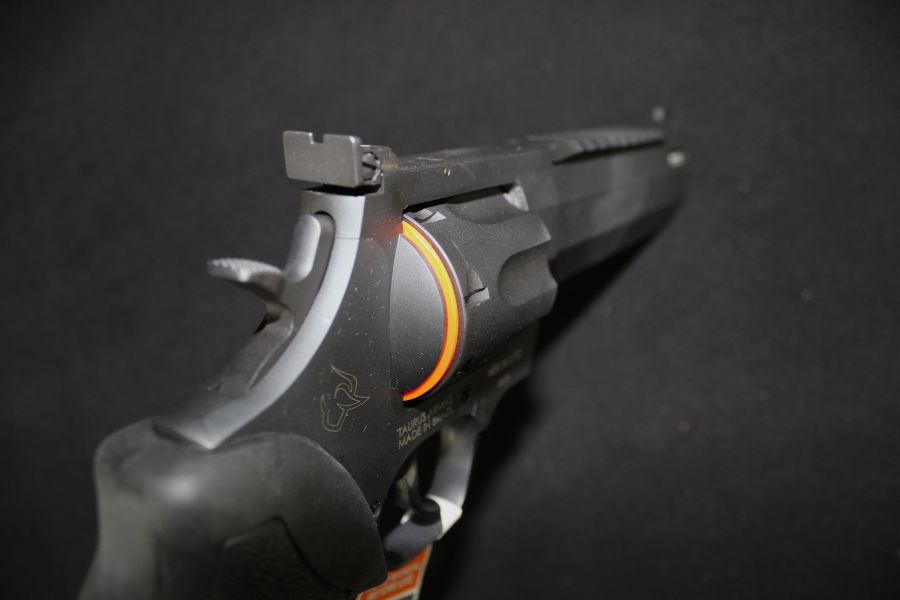Taurus Raging Hunter 357 Mag / 38 Spl +P 6.75” Black NEW 2-357061RH-img-4