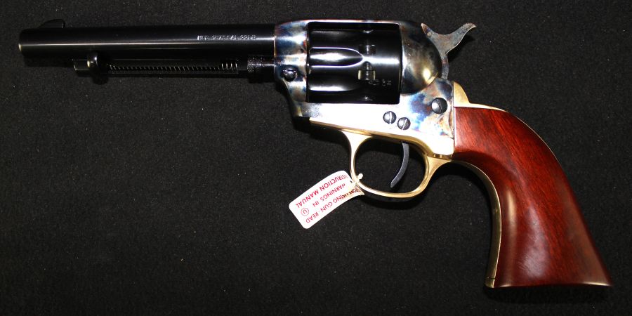 Uberti 1873 Cattleman Stallion 22lr 5.5” Walnut NEW 349883 - Revolvers ...