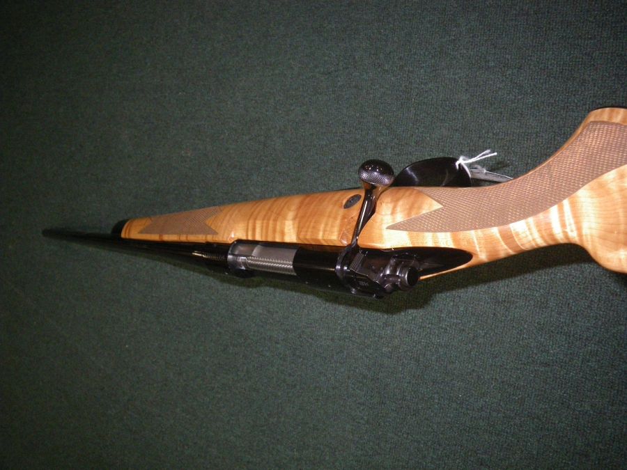 Winchester Model 70 Super Grade Maple 270 Win 24"-img-4